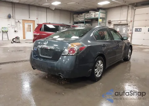 2011 Nissan Altima 2.5 S z USA, uszkodzony, nr VIN 1N4AL2AP0BN424924